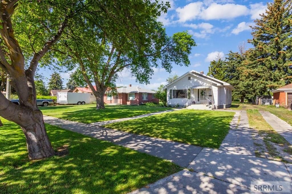 Image 2 of property listing at 267 N 3rd W, Rigby, ID 83442