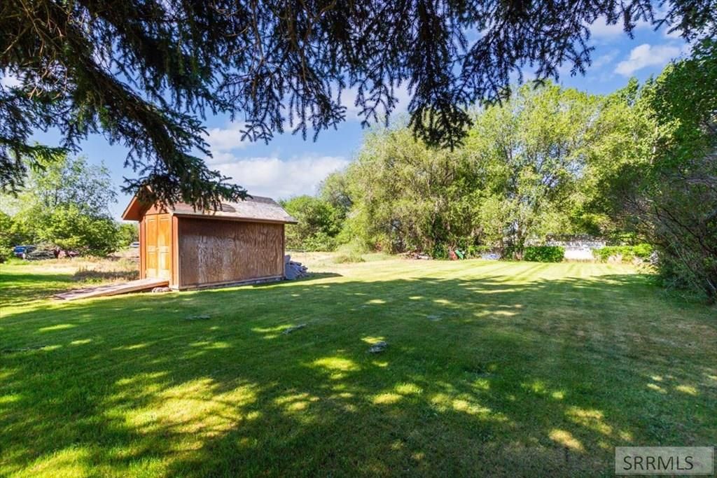 Image 25 of property listing at 267 N 3rd W, Rigby, ID 83442