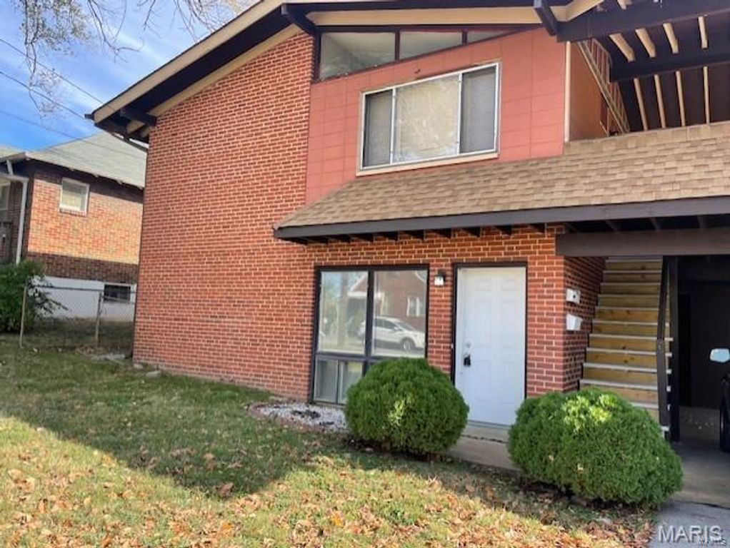3648 Edmundson Road 1st Fl, St Louis, MO 63114