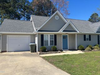 116 S Friars Chase, Fuquay Varina, NC 27526