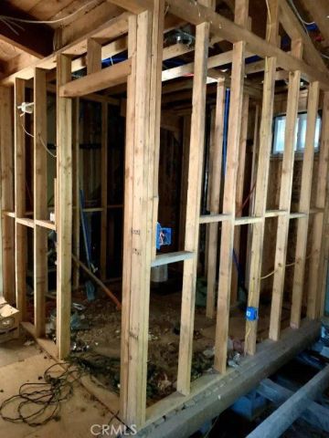 33130 Ridge Road, Running Springs, CA 92382