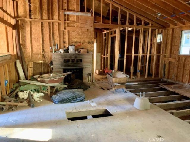 33130 Ridge Road, Running Springs, CA 92382