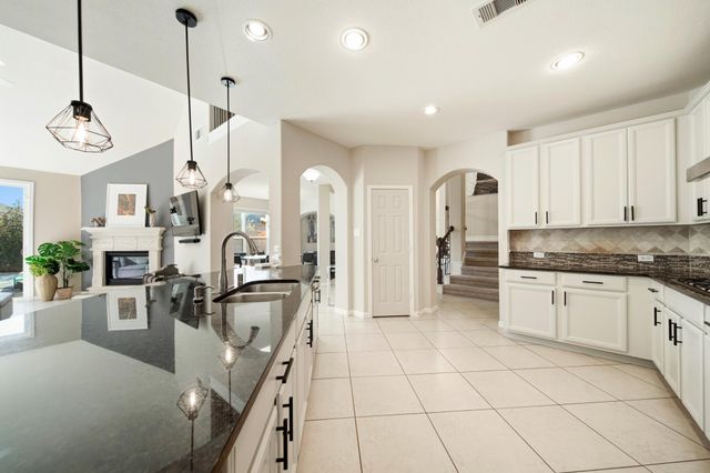 27406 Starlight Canyon Lane, Katy, TX 77494