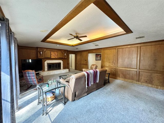 276 Broadmoor Drive, Brookeland, TX 75931