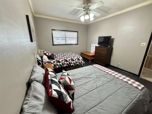 276 Broadmoor Drive, Brookeland, TX 75931