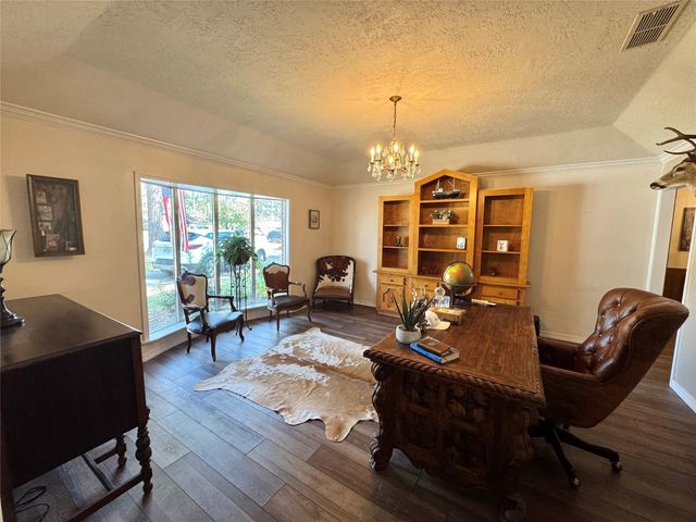 276 Broadmoor Drive, Brookeland, TX 75931