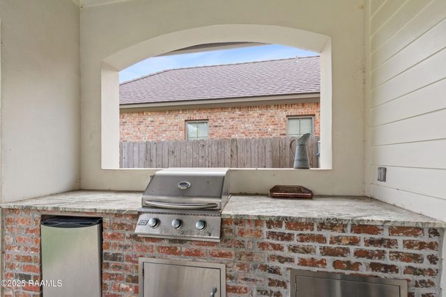 311 Oats Drive, Lafayette, LA 70508