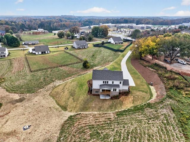 8845 jot em down Road, Gainesville, GA 30506