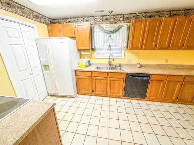 101 Manor Drive A, Forest, VA 24551