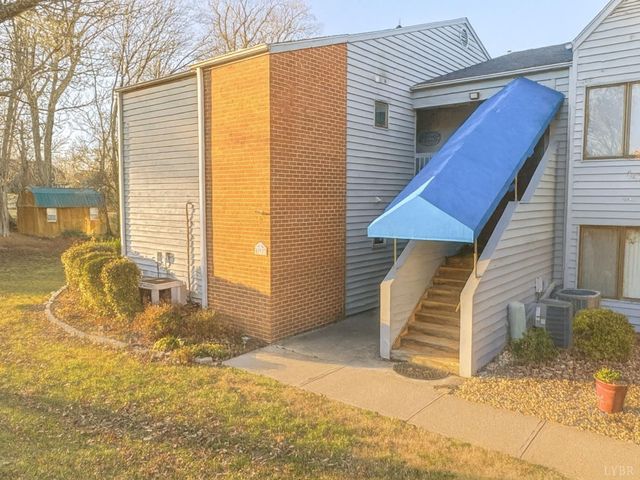 101 Manor Drive A, Forest, VA 24551