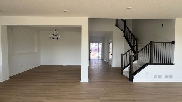 1084 Adamstown Drive, Rosemount, MN 55068