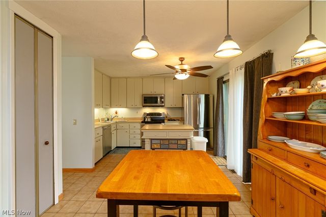 10804 Watercress Road, Strongsville, OH 44149
