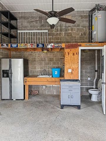 175 Ellen Ln, Decaturville, TN 38329