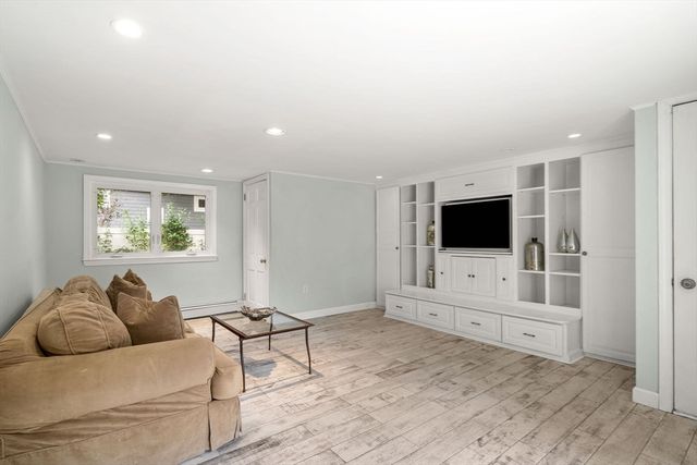 88 Elm St, Milton, MA 02186