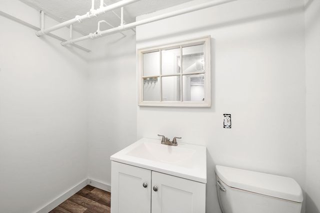 88 Elm St, Milton, MA 02186