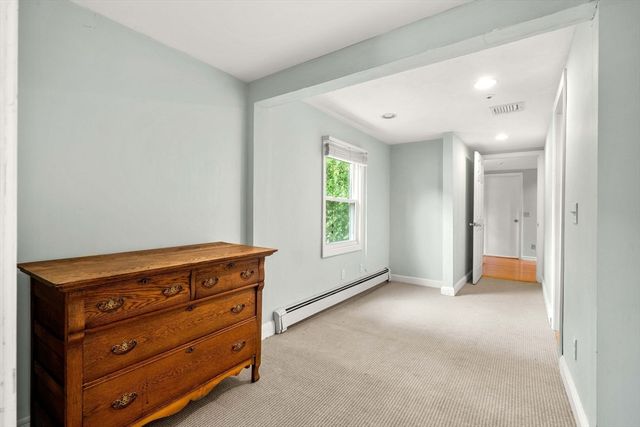 88 Elm St, Milton, MA 02186