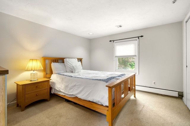 88 Elm St, Milton, MA 02186