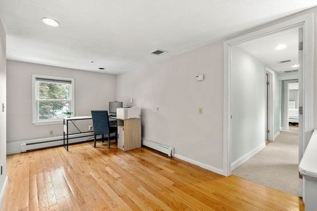 88 Elm St, Milton, MA 02186