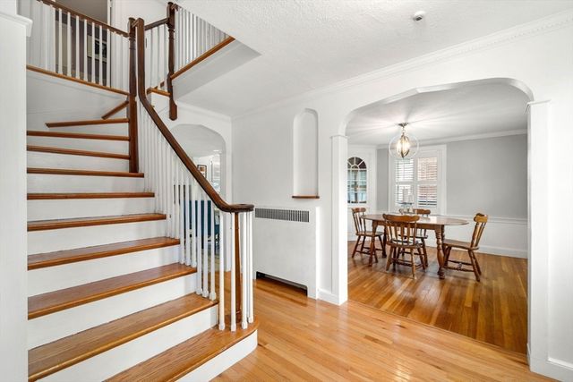 88 Elm St, Milton, MA 02186