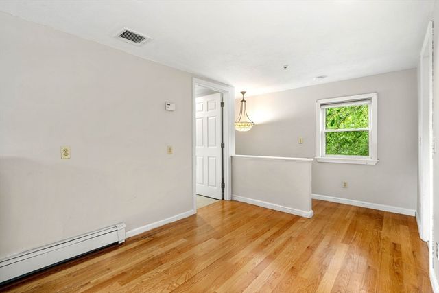 88 Elm St, Milton, MA 02186