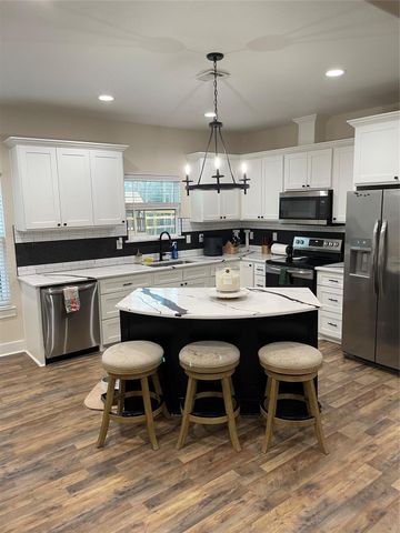 24631 Sligo Street, Hempstead, TX 77445