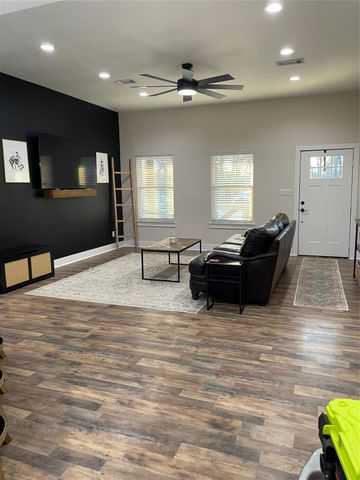 24631 Sligo Street, Hempstead, TX 77445