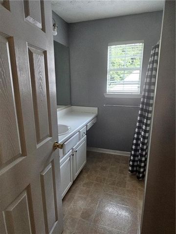 2511 Walden Lake Drive, Decatur, GA 30035