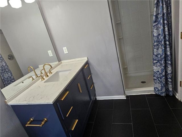 2511 Walden Lake Drive, Decatur, GA 30035