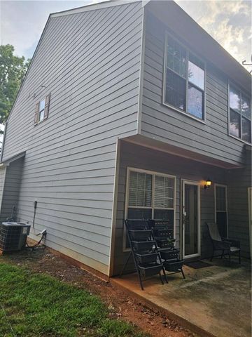 2511 Walden Lake Drive, Decatur, GA 30035