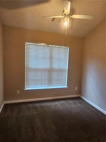 2511 Walden Lake Drive, Decatur, GA 30035