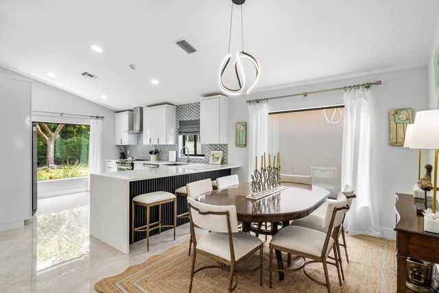 13618 Breton Lane, Delray Beach, FL 33446