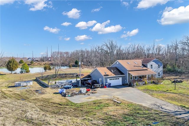 1621 & 1623 Greenhouse Road, Bentonville, AR 72713