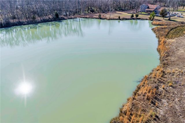 1621 & 1623 Greenhouse Road, Bentonville, AR 72713