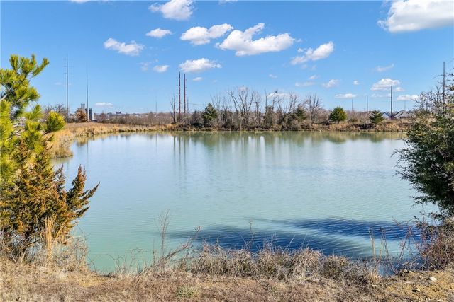 1621 & 1623 Greenhouse Road, Bentonville, AR 72713