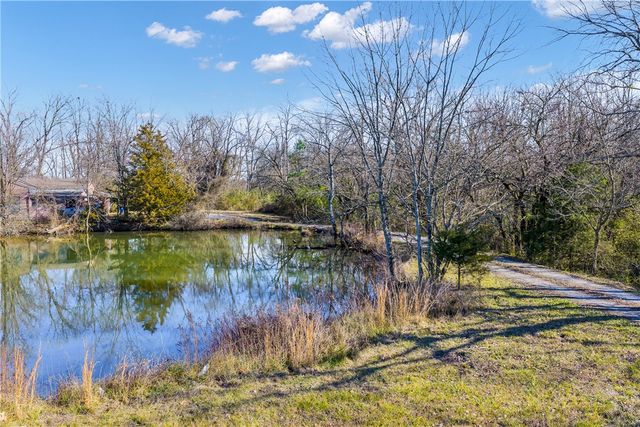 1621 & 1623 Greenhouse Road, Bentonville, AR 72713