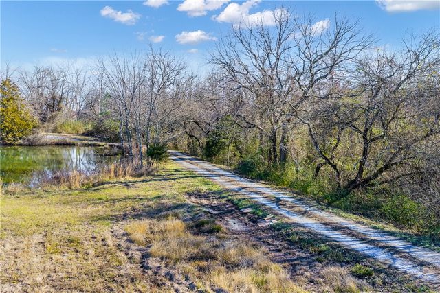 1621 & 1623 Greenhouse Road, Bentonville, AR 72713