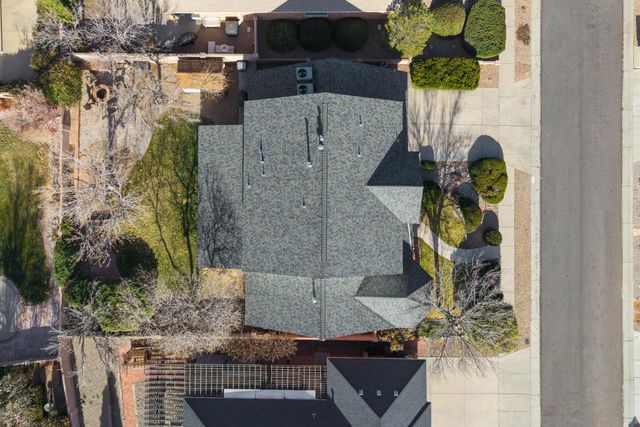 8605 Hillshire Place NW, Albuquerque, NM 87114