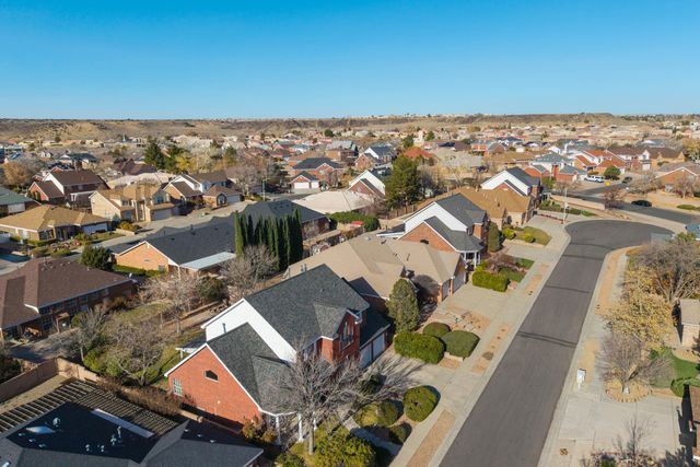 8605 Hillshire Place NW, Albuquerque, NM 87114