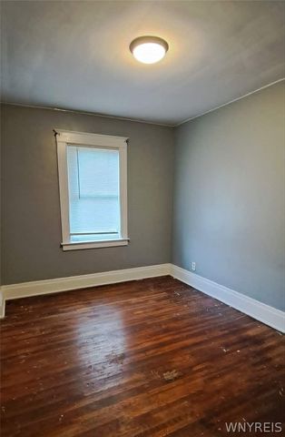 2498 Linwood Avenue, Niagara Falls, NY 14305