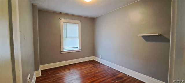 2498 Linwood Avenue, Niagara Falls, NY 14305