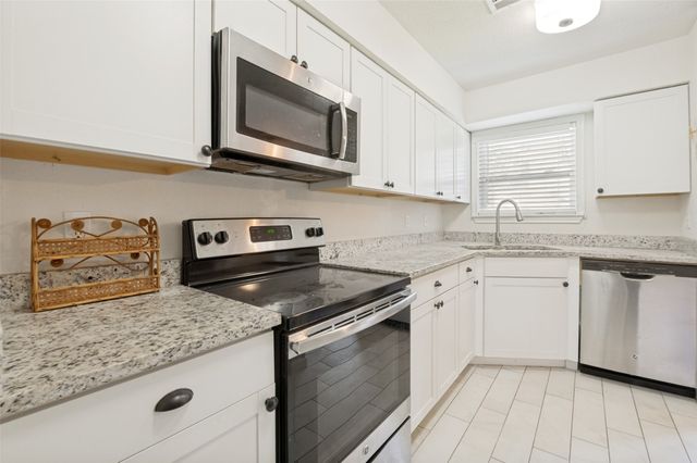 1109 Calico Lane 1811, Arlington, TX 76011