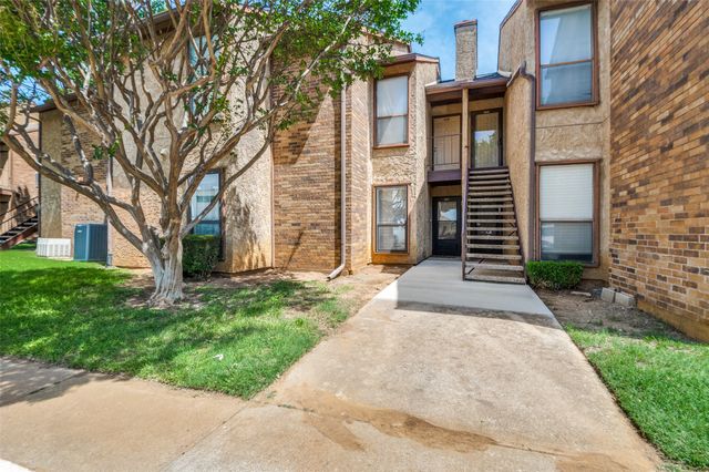 1109 Calico Lane 1811, Arlington, TX 76011