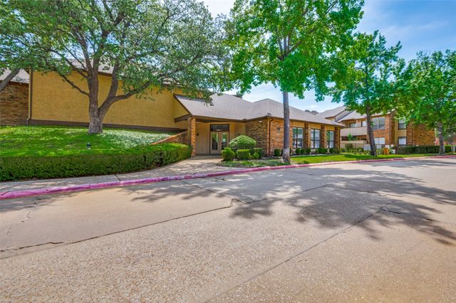 1109 Calico Lane 1811, Arlington, TX 76011