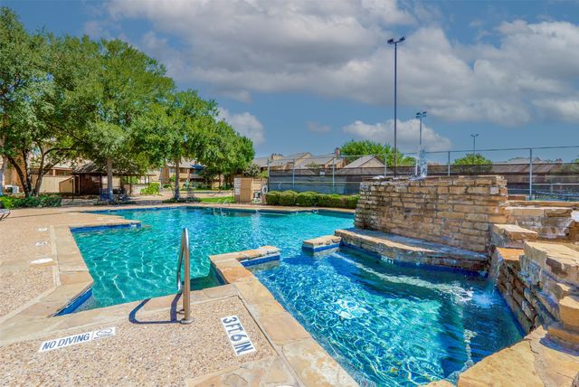 1109 Calico Lane 1811, Arlington, TX 76011