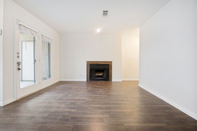 1109 Calico Lane 1811, Arlington, TX 76011