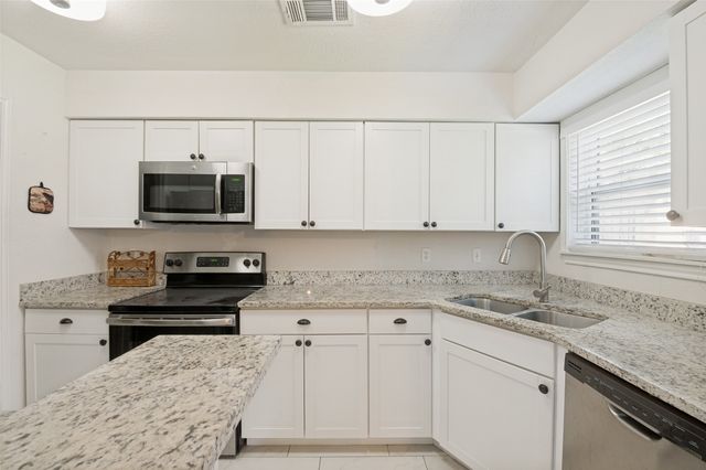 1109 Calico Lane 1811, Arlington, TX 76011