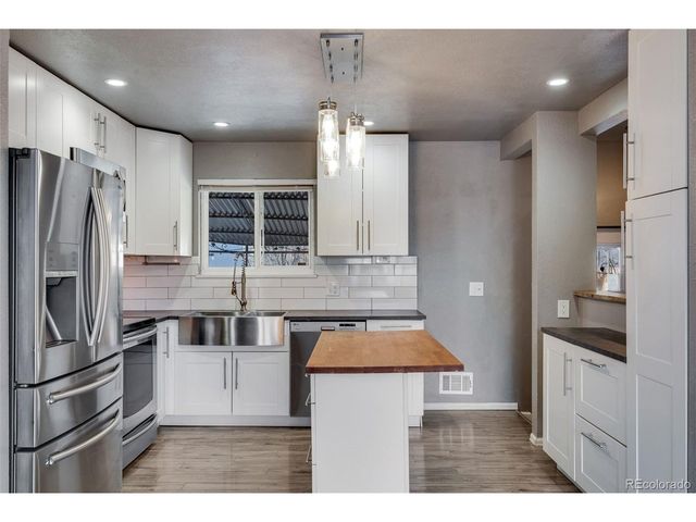 11919 Lavinia Ln, Northglenn, CO 80233