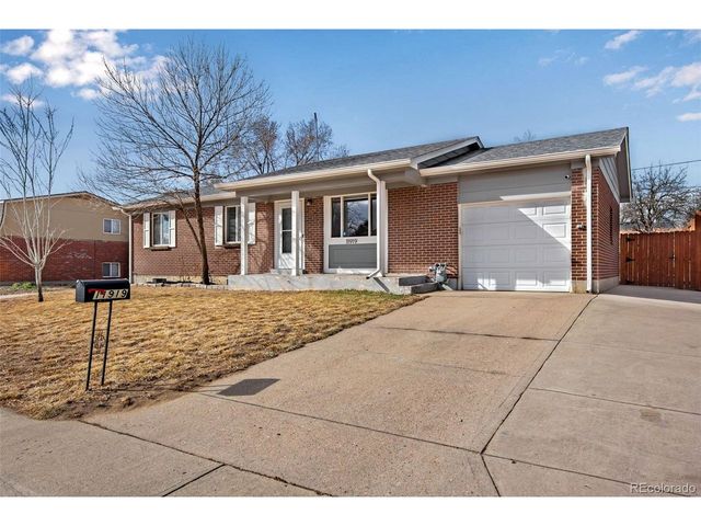 11919 Lavinia Ln, Northglenn, CO 80233