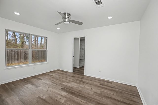 1300 Blue Acres, White Hall, AR 71602