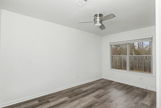 1300 Blue Acres, White Hall, AR 71602